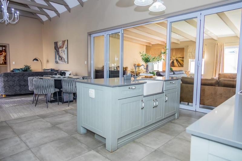 4 Bedroom Property for Sale in Kingswood Golf Estate Western Cape